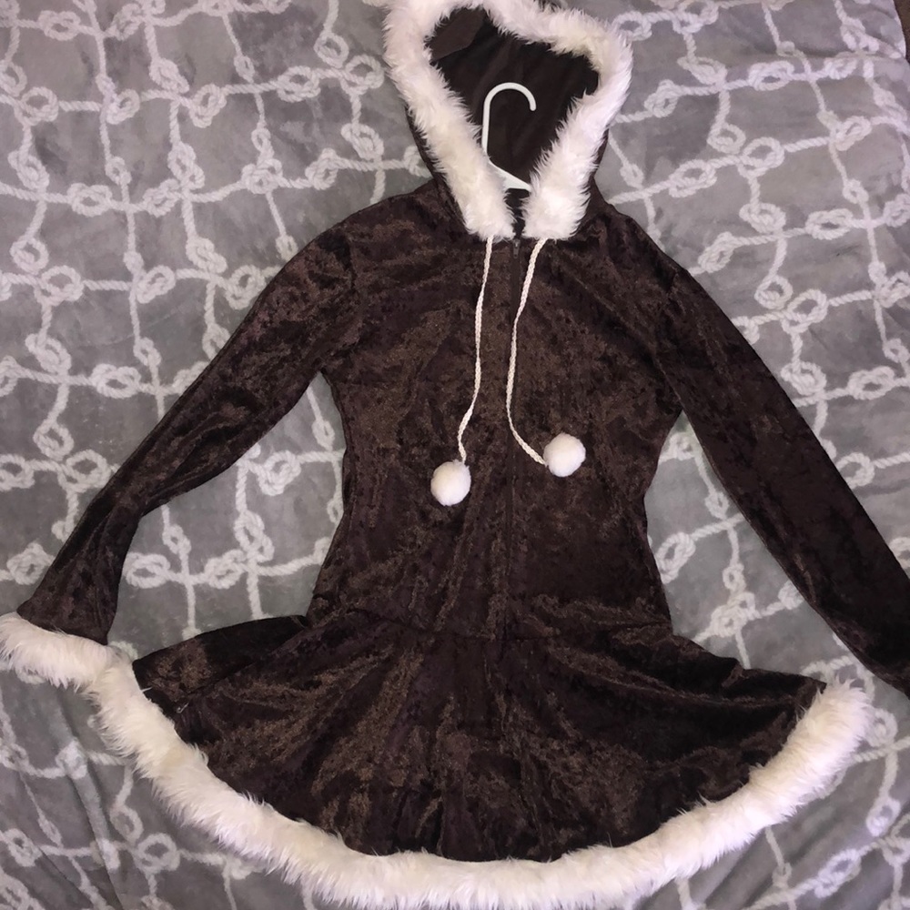 Women’s Eskimo Costume